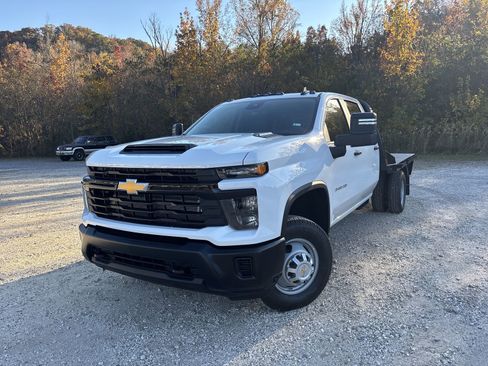 New 2026 Chevrolet Silverado 3500 W/T w/ WT Convenience Package AWD/4WD image 12