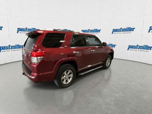 Used 2011 Toyota 4Runner SR5 w/ Convenience Pkg AWD/4WD image 11