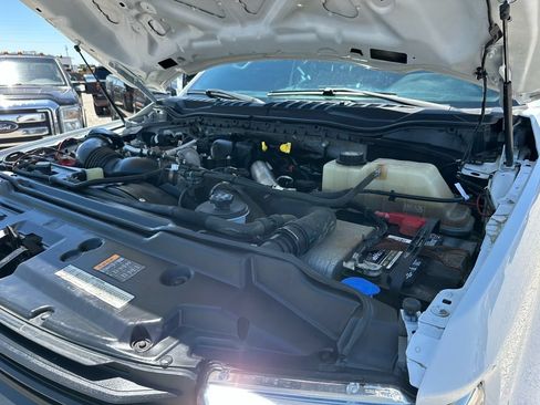 Used 2019 Ford F250 XL w/ Power Equipment Group AWD/4WD image 44