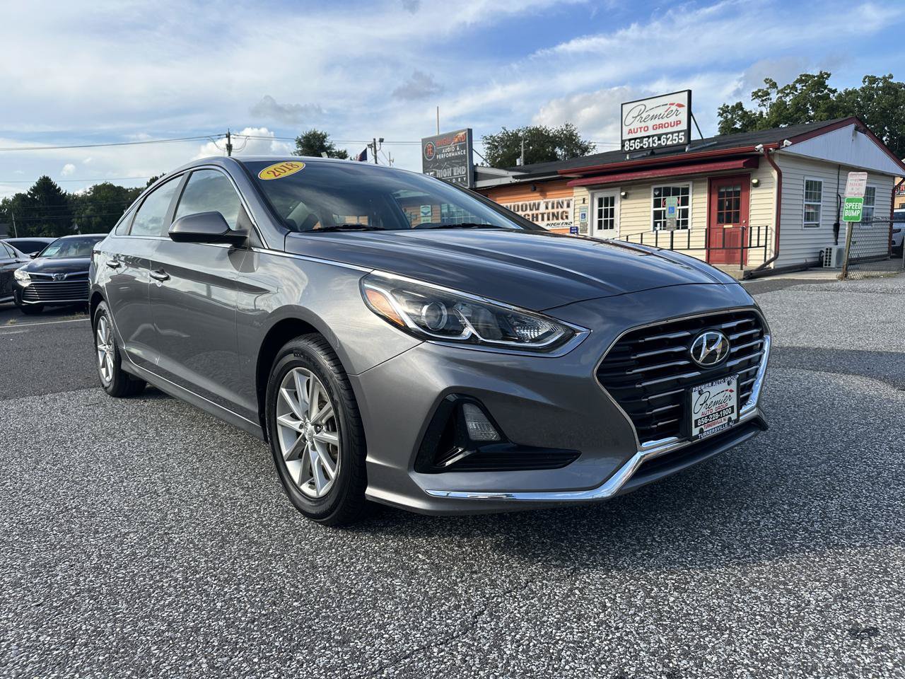 Used 2018 Hyundai Sonata SE FWD image 3