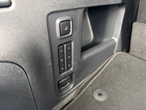 Used 2025 Ford Expedition Platinum w/ Stealth Appearance Package image 16