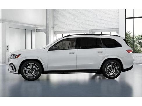 New 2026 Mercedes-Benz GLS 450 4MATIC image 34