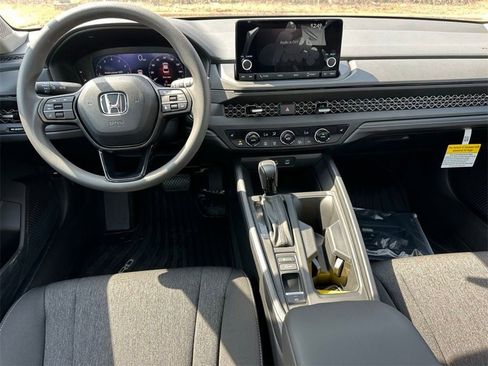 New 2025 Honda Accord SE image 4