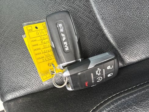 Used 2024 RAM 2500 Laramie image 36