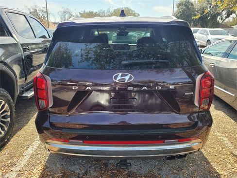 Used 2023 Hyundai Palisade Calligraphy image 6