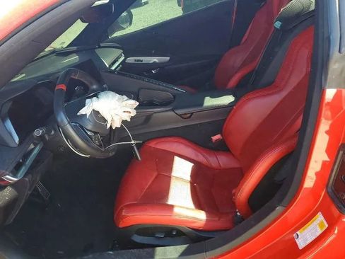 Used 2022 Chevrolet Corvette Stingray Convertible w/ Z51 Performance Package image 7