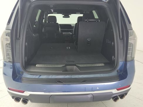 Certified 2025 Chevrolet Tahoe Premier RWD image 38