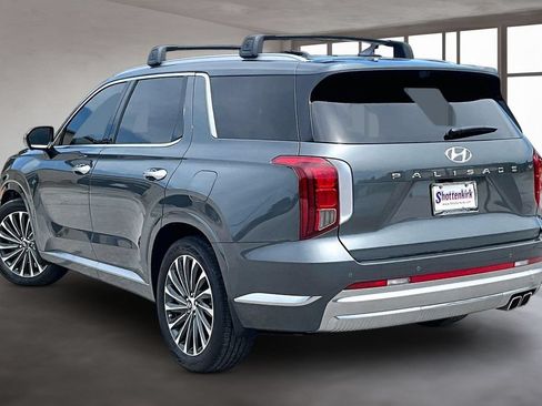 Used 2024 Hyundai Palisade Calligraphy FWD image 4