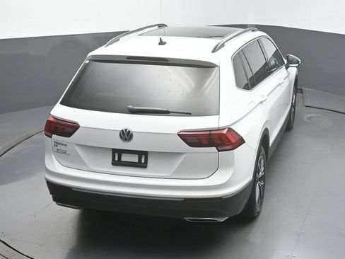 Used 2020 Volkswagen Tiguan SE FWD image 49