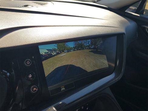 Used 2023 Buick Envision Essence image 22