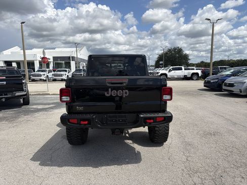 Used 2020 Jeep Gladiator Rubicon AWD/4WD image 4
