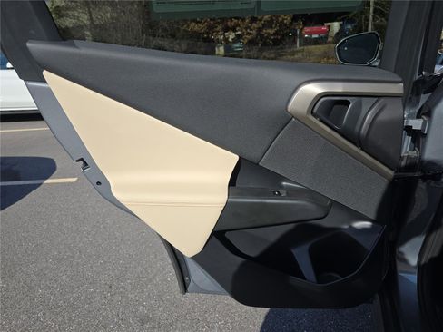 Used 2025 BMW X3 xDrive30i w/ Convenience Package image 15