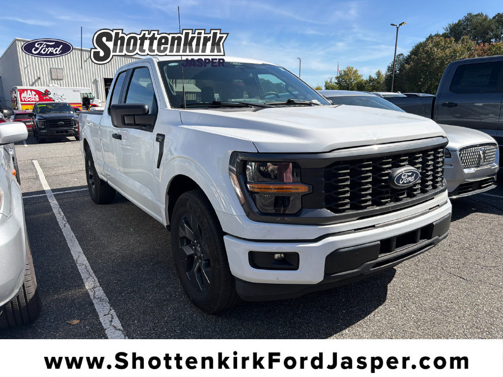 Used 2025 Ford F150 STX w/ Equipment Group 200A RWD image 1