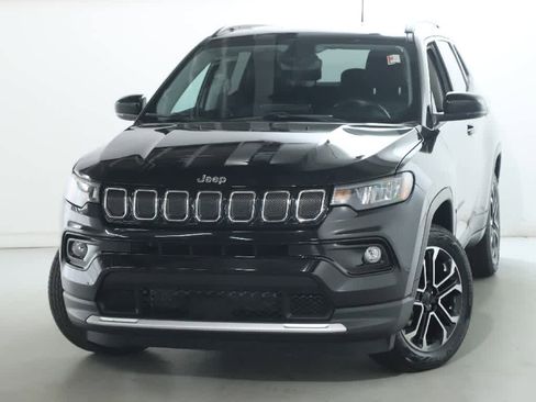 Used 2022 Jeep Compass Limited AWD/4WD image 3
