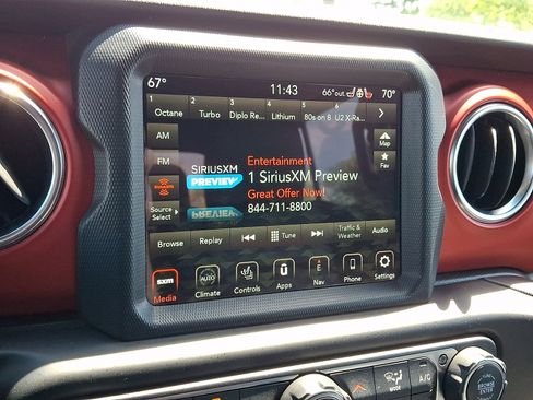 Used 2020 Jeep Gladiator Rubicon AWD/4WD image 21