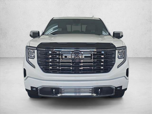 Used 2025 GMC Sierra 1500 Denali Ultimate AWD/4WD image 2