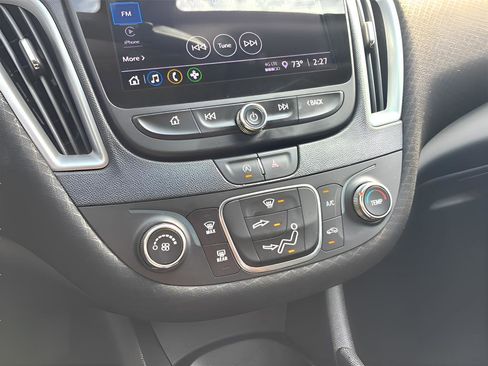 Used 2022 Chevrolet Malibu RS image 26