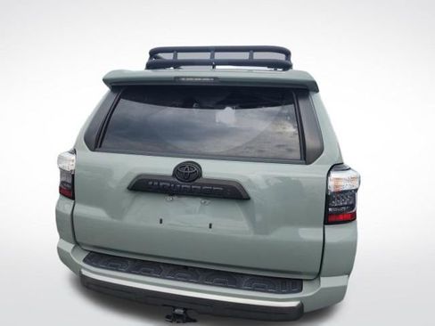 Used 2022 Toyota 4Runner TRD Off-Road Premium w/ TRD Black Wheel Package (TMS) AWD/4WD image 10