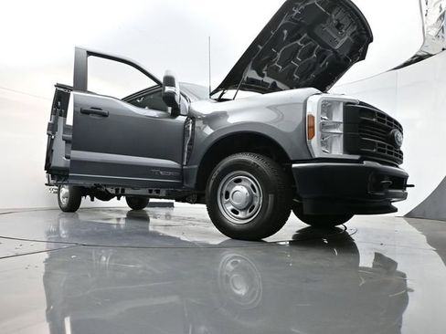 New 2026 Ford F250 XL RWD image 34
