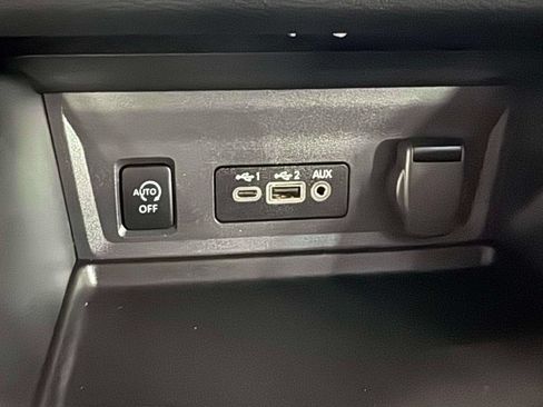 Used 2025 Nissan Sentra SV w/ All-Weather Package FWD image 30