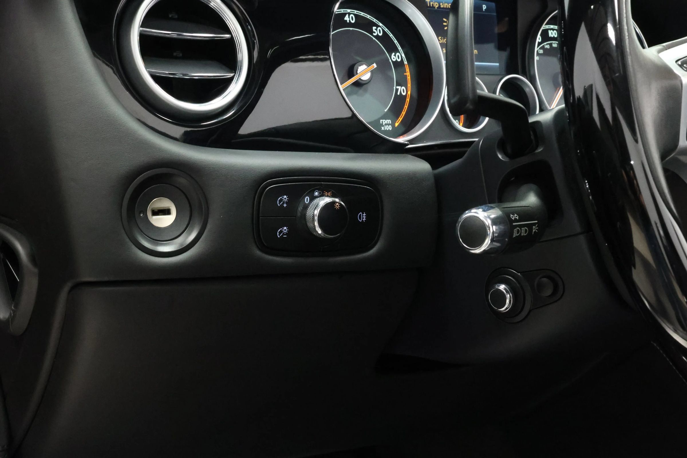 Used 2014 Bentley Continental GT V8 S AWD/4WD image 23