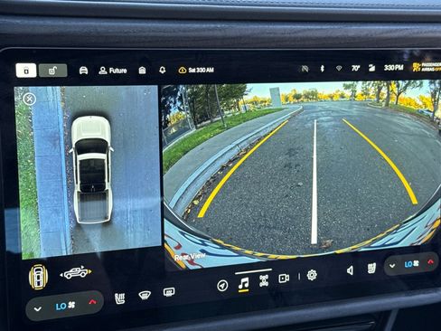 Used 2025 Rivian R1T Adventure image 23