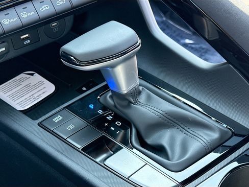 New 2026 Hyundai Elantra Sport image 11