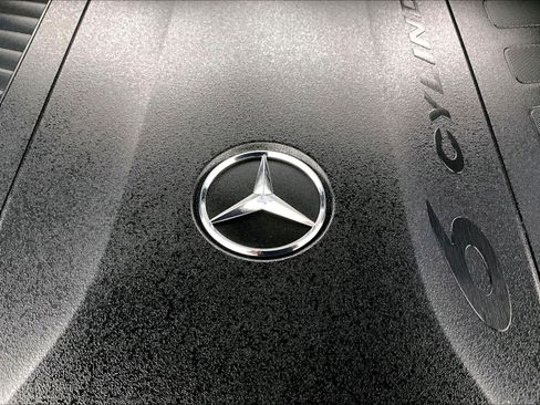 Used 2026 Mercedes-Benz GLS 450 4MATIC image 30