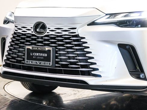 Used 2024 Lexus RX 350h w/ Convenience Package AWD/4WD image 8
