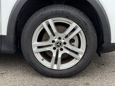 Used 2020 Mercedes-Benz GLB 250 image 15