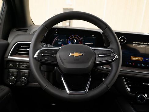 New 2025 Chevrolet Suburban Premier w/ LPO, Get Active Package image 31