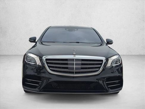 Used 2018 Mercedes-Benz S 560 4MATIC Sedan image 2