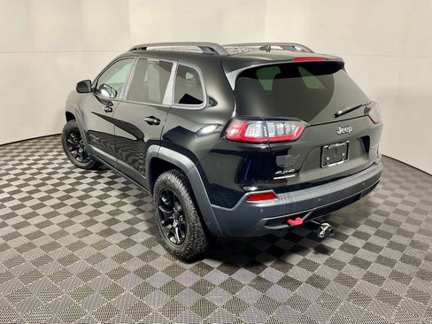 Used 2019 Jeep Cherokee Trailhawk w/ Comfort/Convenience Group image 13