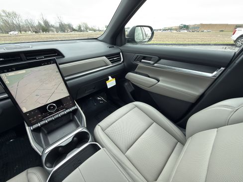 New 2026 GMC Terrain Elevation image 15