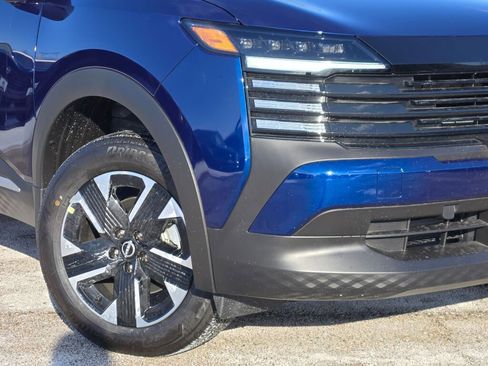 New 2026 Nissan Kicks SV w/ SV Premium Package AWD/4WD image 3