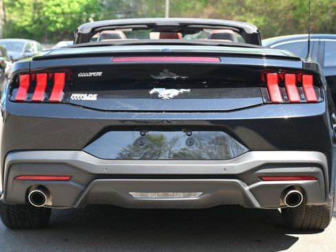 Used 2024 Ford Mustang Premium RWD image 5