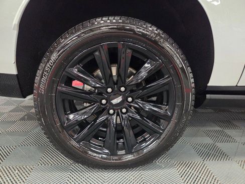 Used 2023 Cadillac Escalade ESV Sport Platinum w/ LPO, ONYX Package image 91