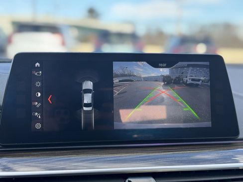 Used 2018 BMW 540i xDrive image 20