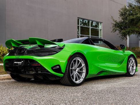 Used 2026 McLaren 750S Spider image 10