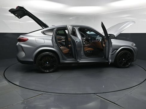 Used 2026 BMW X6 M Competition w/ Executive Package AWD/4WD image 33