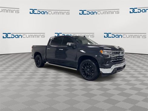 Used 2023 Chevrolet Silverado 1500 LTZ w/ LTZ Premium Package image 2
