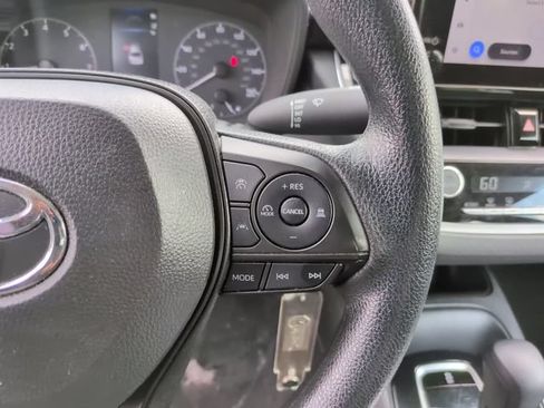Used 2024 Toyota Corolla LE FWD image 15