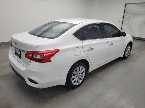 Used 2019 Nissan Sentra S FWD image 10