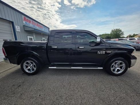 Used 2013 RAM 1500 Laramie w/ Convenience Group AWD/4WD image 4