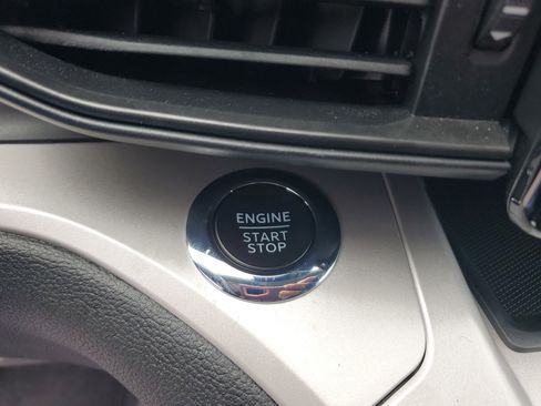 Certified 2023 Ford Explorer XLT image 24