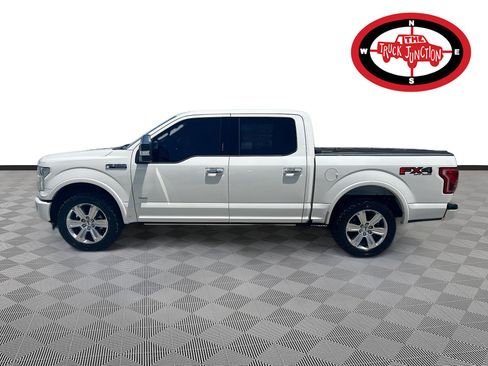 Used 2015 Ford F150 Platinum w/ Equipment Group 701A Luxury AWD/4WD image 4