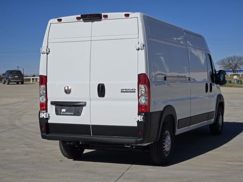 New 2026 RAM ProMaster 2500 w/ Convenience Group image 4