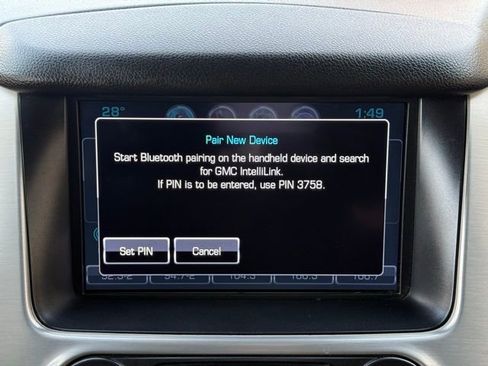 Used 2017 GMC Yukon SLT image 39