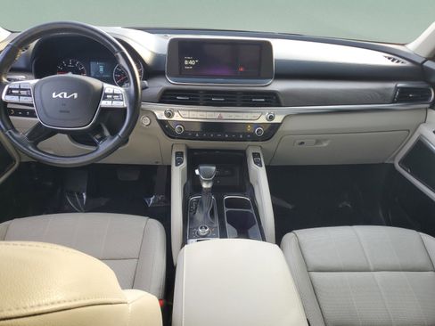 Used 2022 Kia Telluride EX w/ EX Premium Package image 11