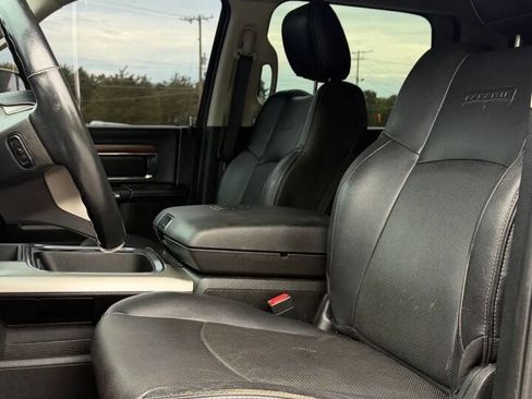 Used 2016 RAM 3500 Laramie AWD/4WD image 15